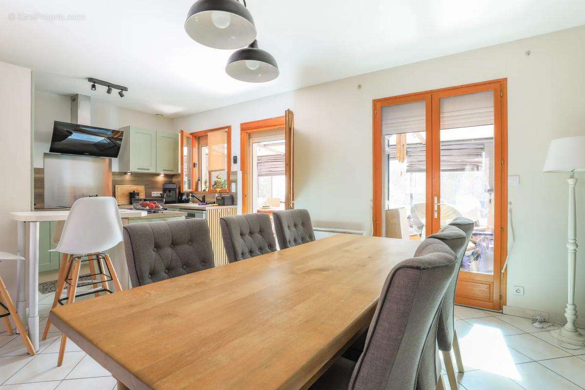 Maison familiale - 3 chambres - avec jardin & garage - 108 m2 - photo 8