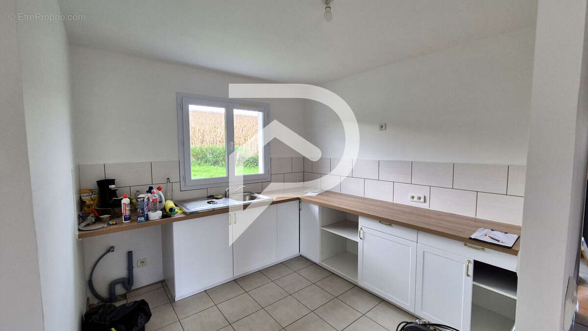 Maison à SAINT-PALAIS