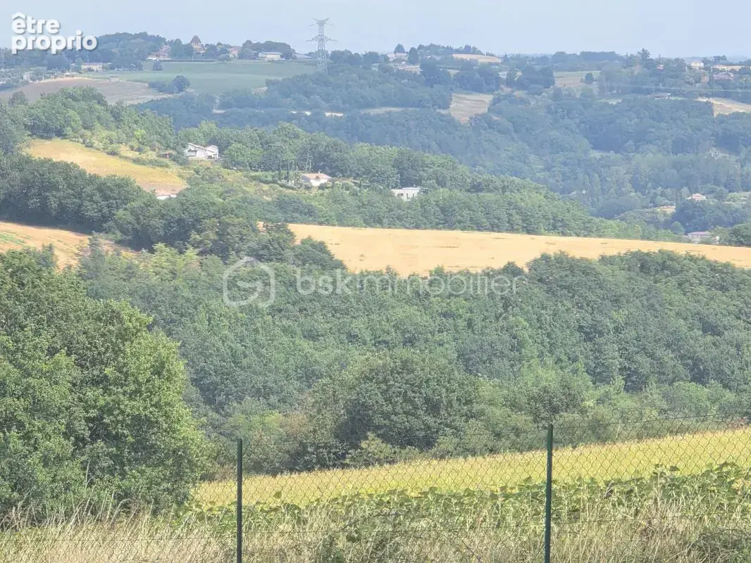 Maison 170 m² -5 chambres- jardin 4378 m²- double carport-abri - spa - photo 7