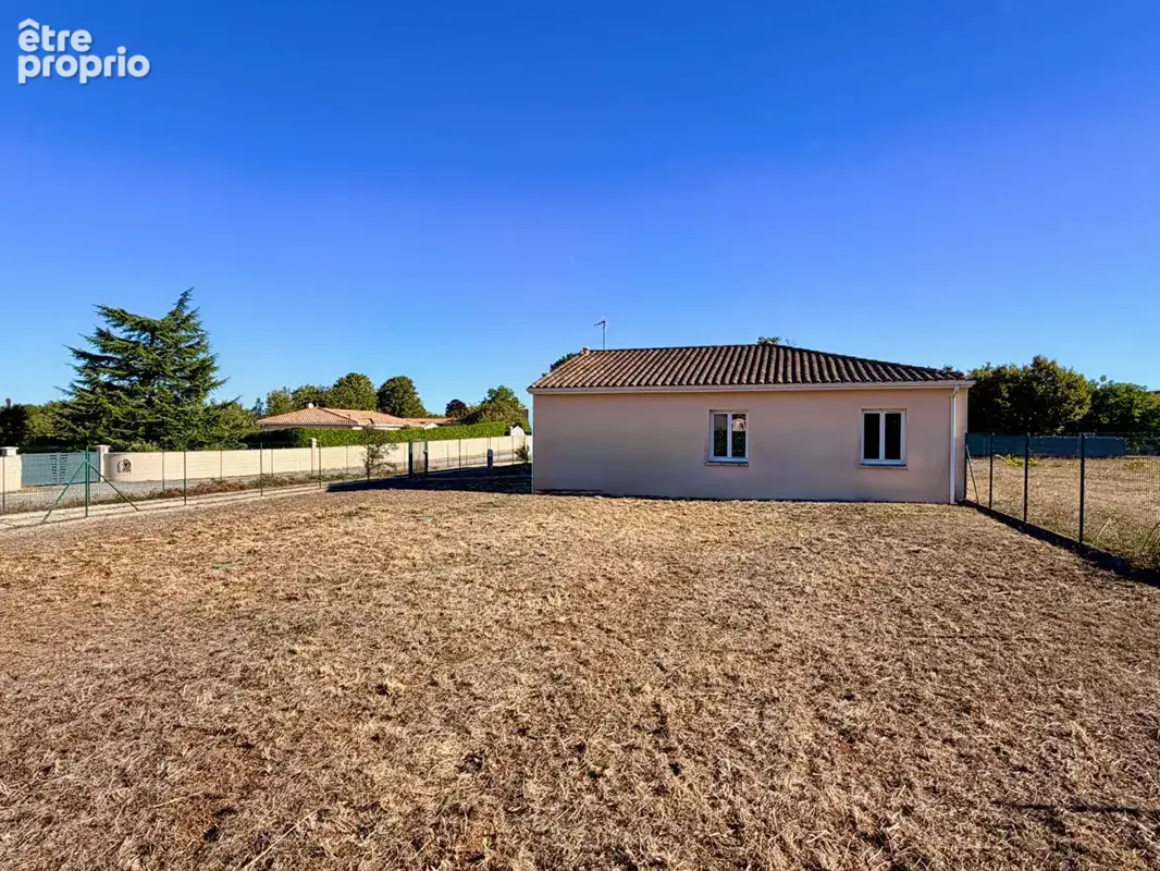 Maison Magnac-sur-Touvre 5 pièce(s) 95 m2 - photo 14
