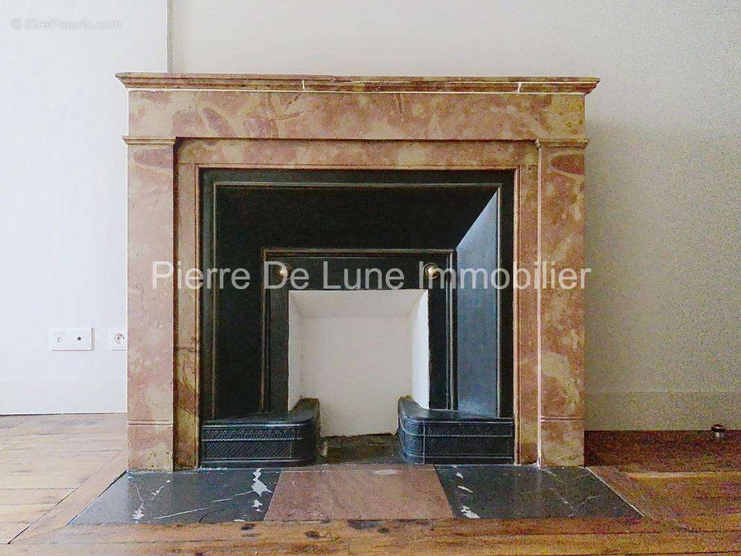 Appartement à LYON-6E