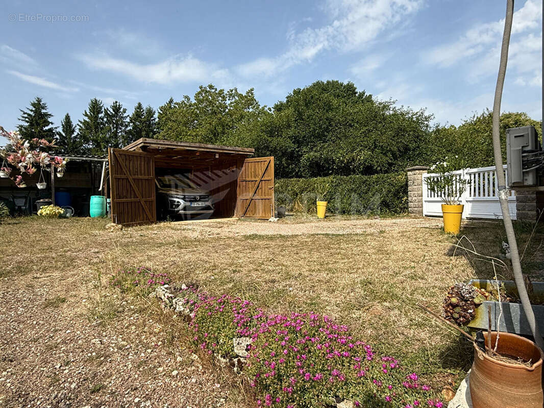 Maison à POUILLY-SUR-LOIRE