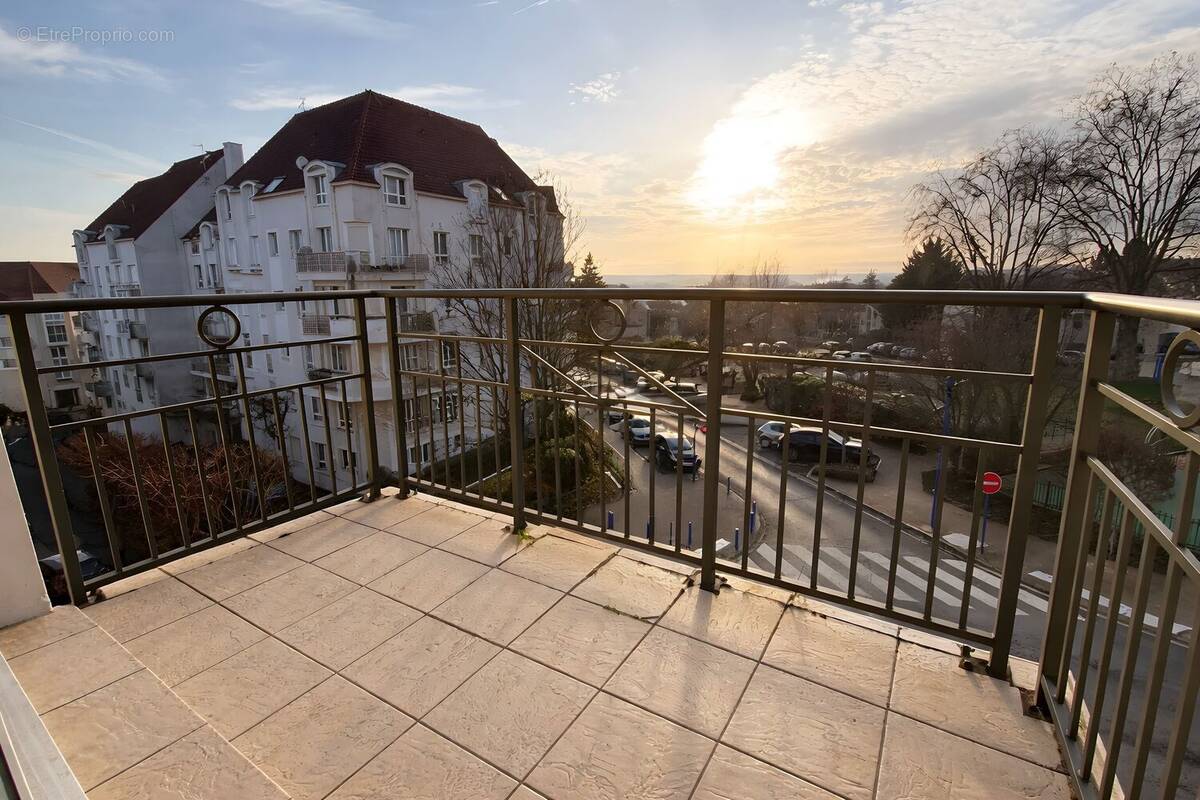 Photo 1 - Appartement à DEUIL-LA-BARRE