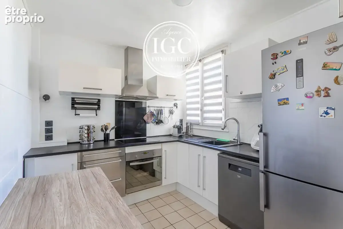 A vendre appartement type 4 vitrolles centre ville - photo 8