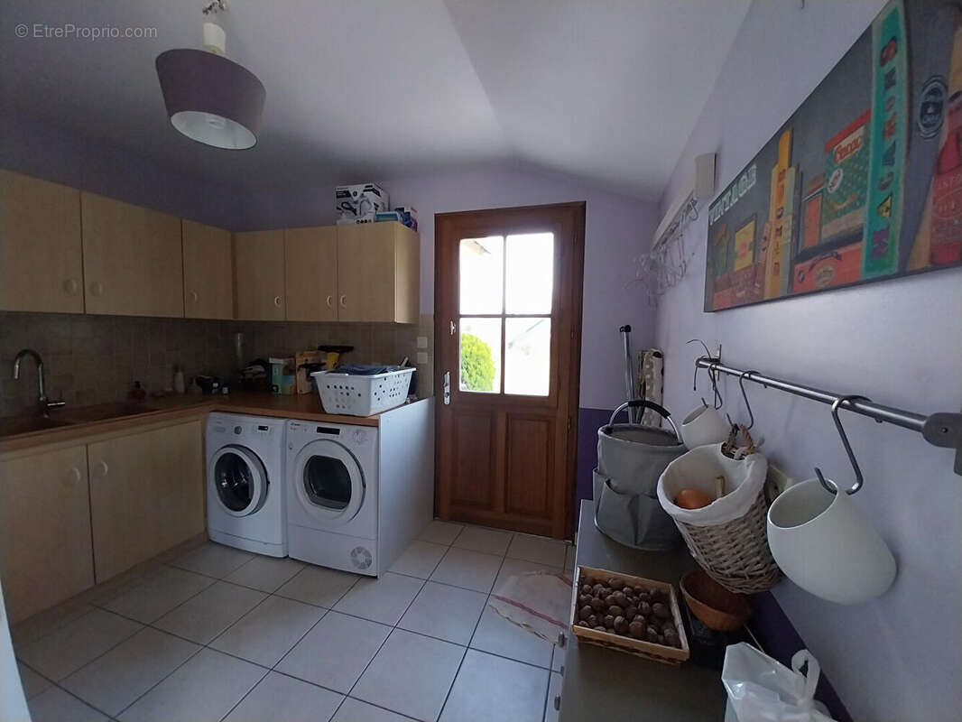 Maison à VOUNEUIL-SOUS-BIARD