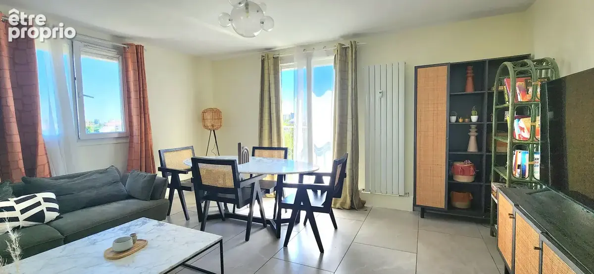 Appartement à SAINT-GRATIEN