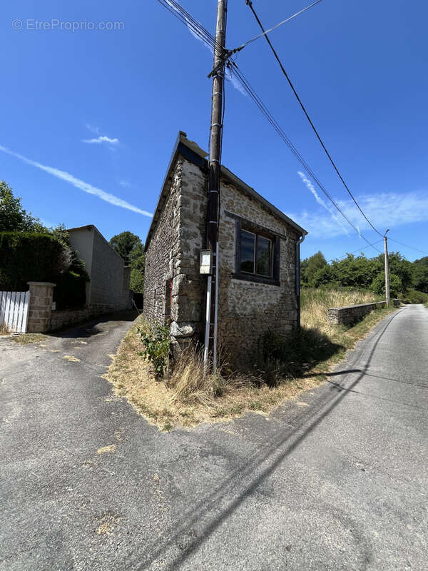 Maison à COMPREIGNAC