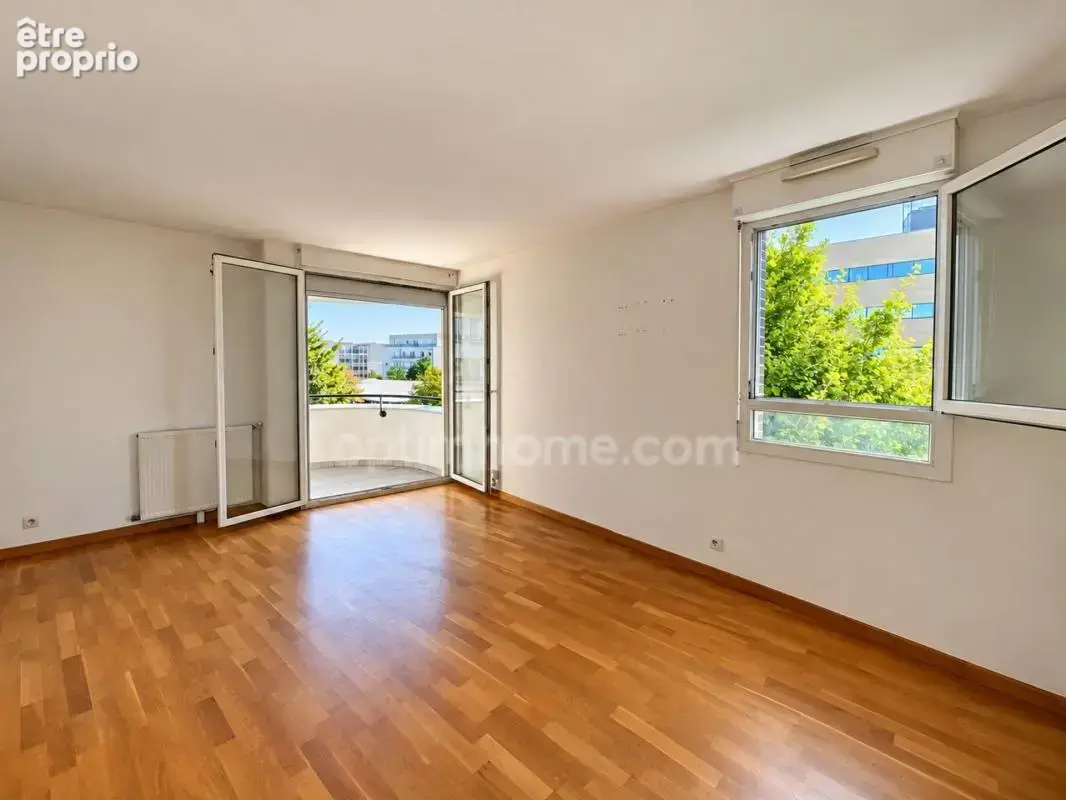Appartement à CHILLY-MAZARIN