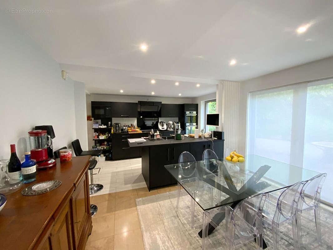 Maison à LE CREUSOT