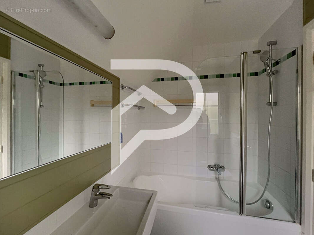 Maison à CHAMOUILLE