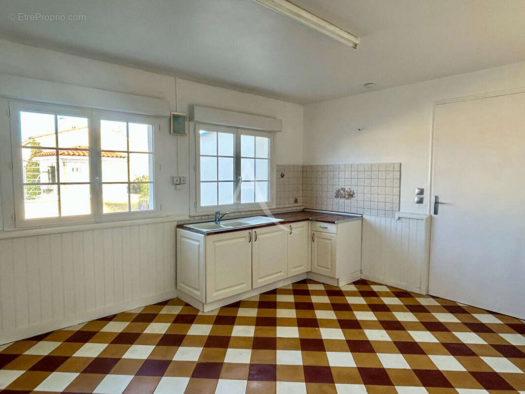 Maison à L&#039;ILE-D&#039;ELLE