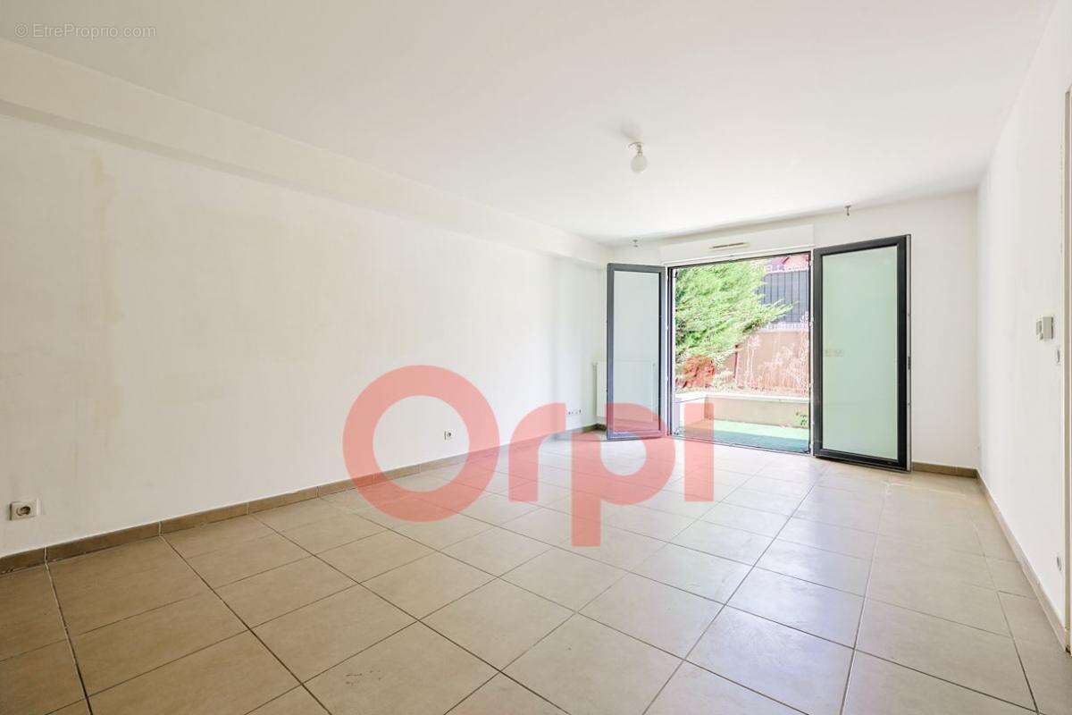 Appartement à NEUILLY-PLAISANCE