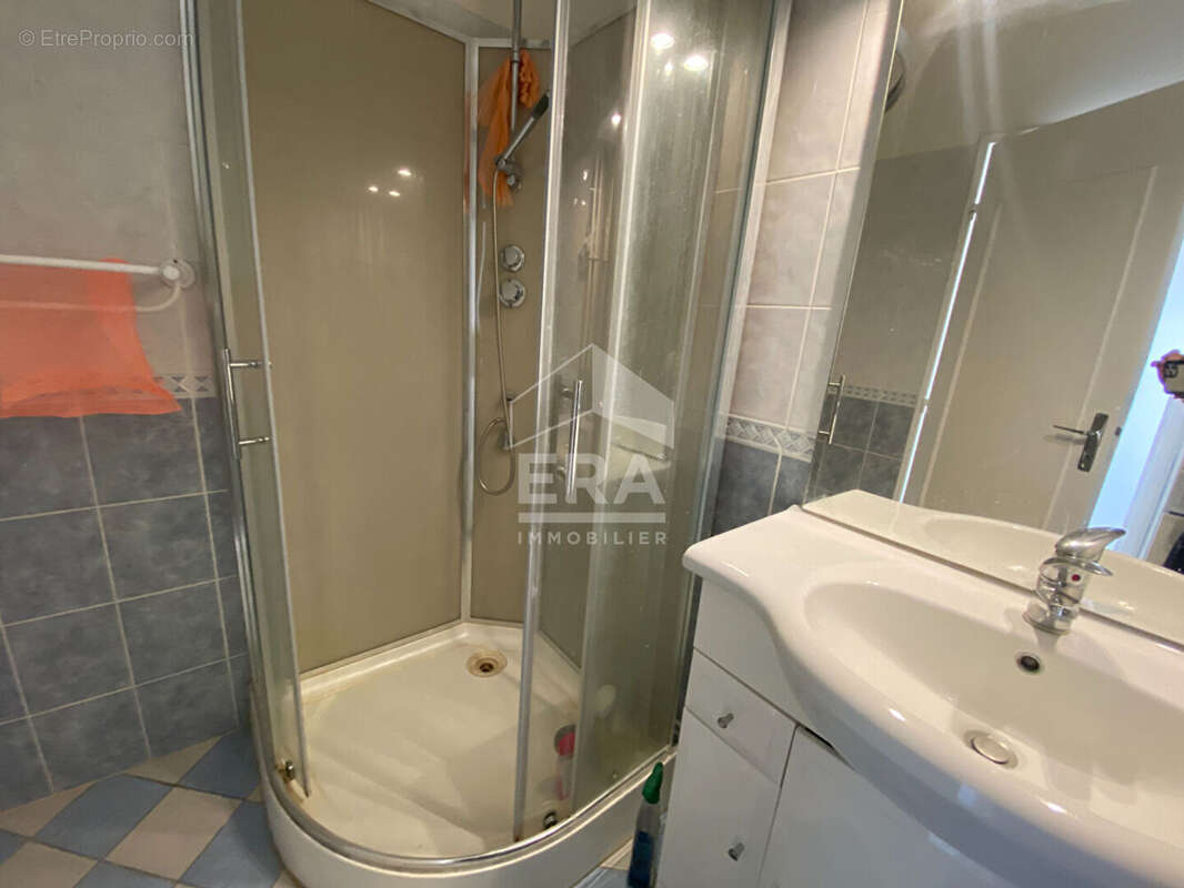 Appartement à SARTROUVILLE