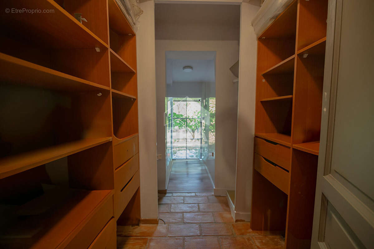 Maison à MANDELIEU-LA-NAPOULE