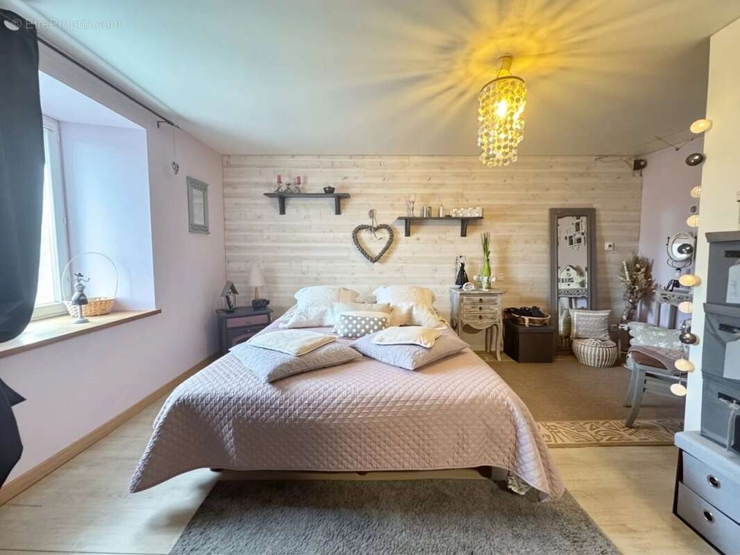 Maison à PLUZUNET