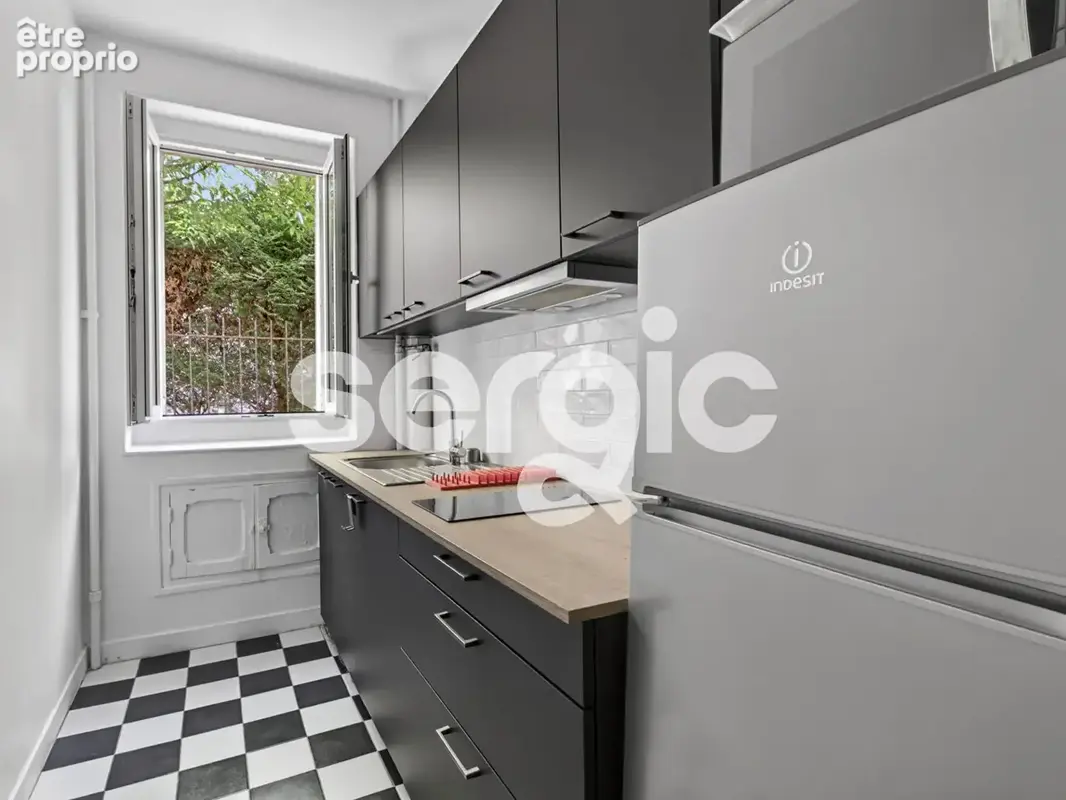 Appartement PARIS XIV 25m² - photo 3