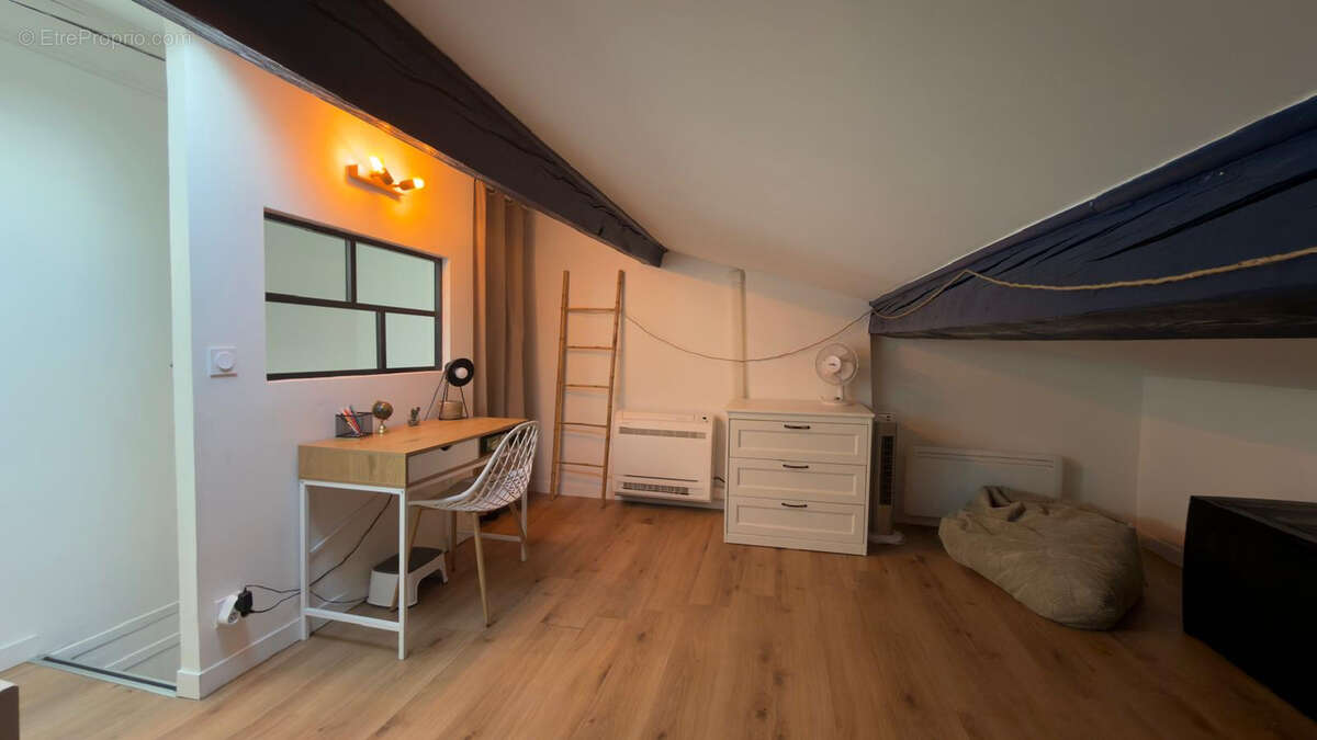 Appartement à CARCASSONNE