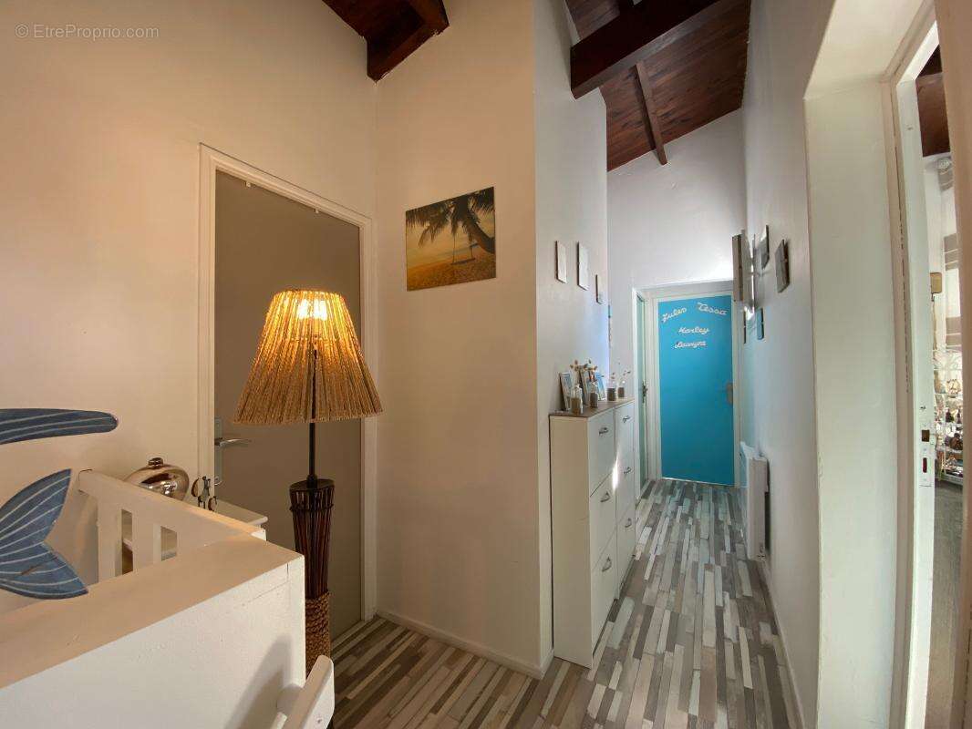 Maison à LES MATHES