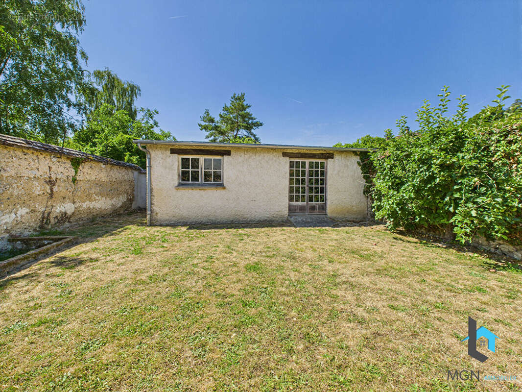 Maison proche nogent le roi - photo 16