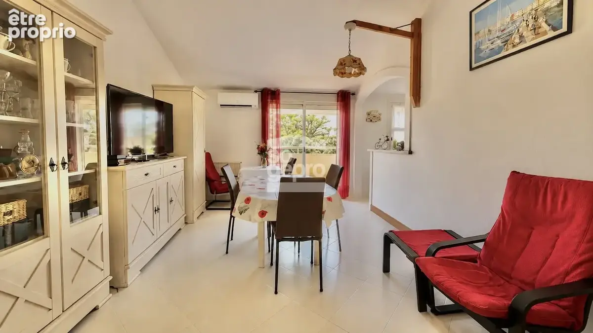 Réf : 2313 - Vente Appartement 5 Pièces Mezzanine avec terrasse et parking secteur Les Falaises ! - photo 6