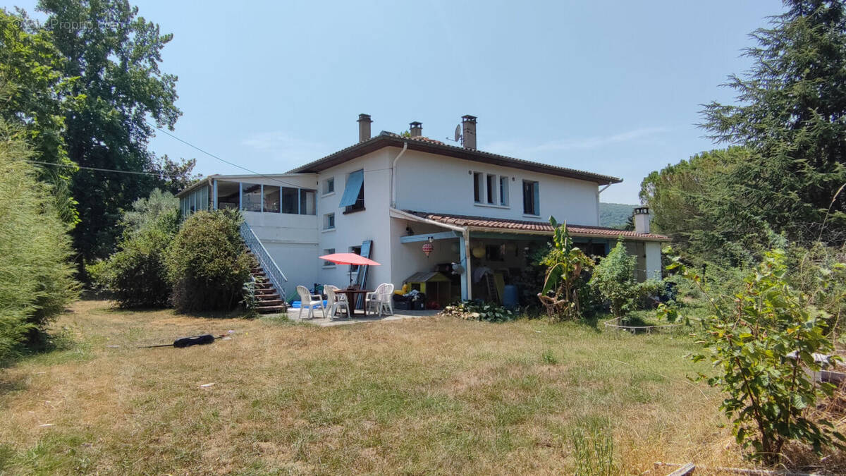 Maison à CARLA-DE-ROQUEFORT