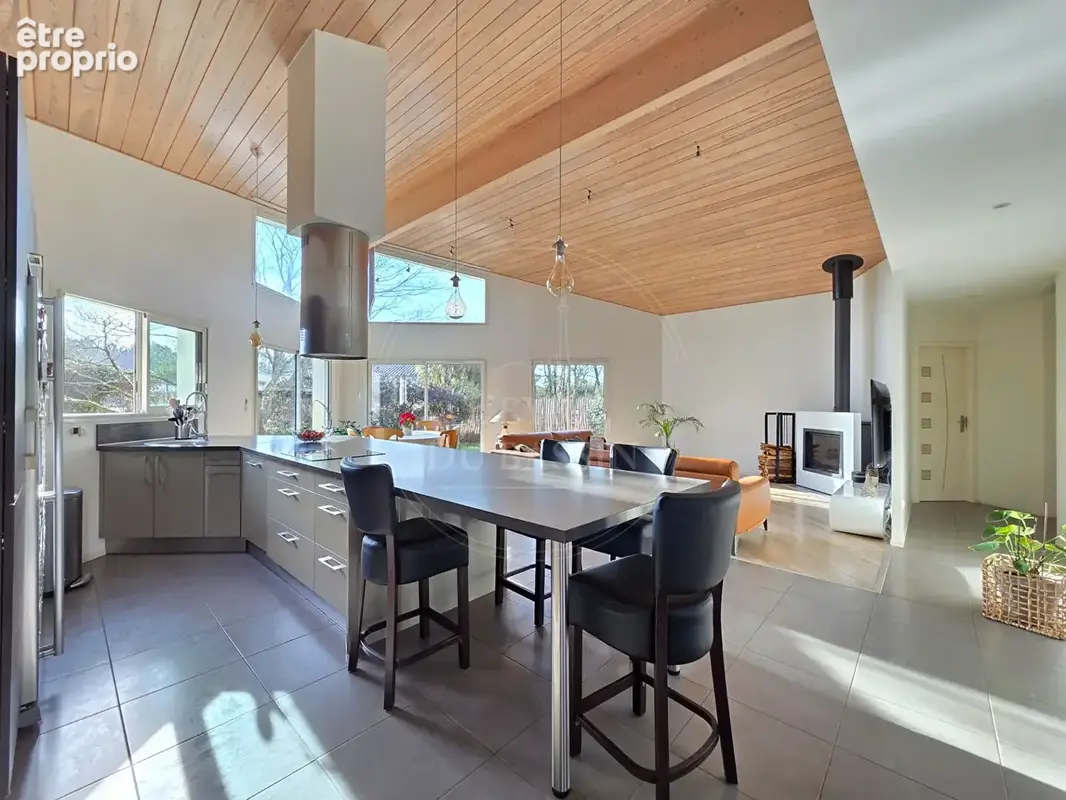 Maison  4 pièce(s) 142 m2 Lacanau de Mios - photo 9