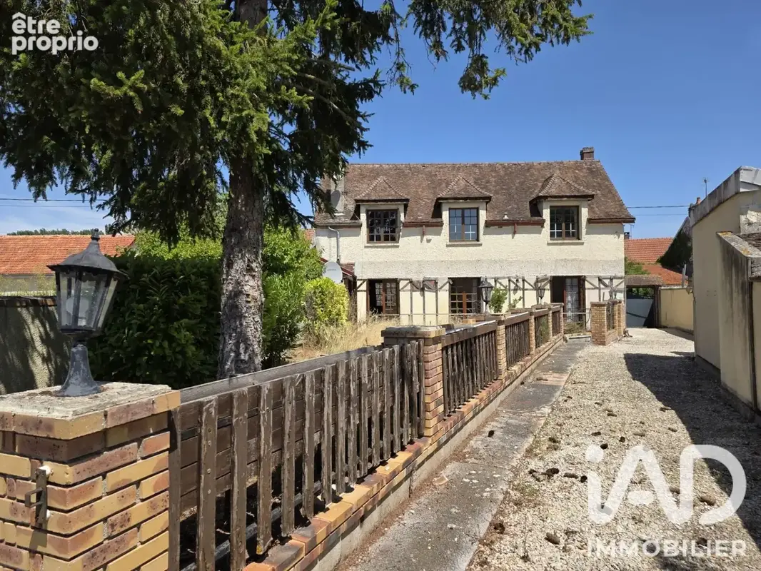 Photo 1 - Maison à GELANNES