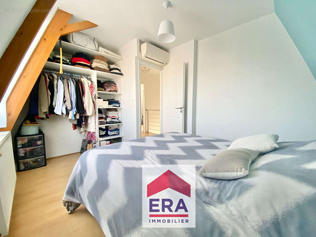 Maison à SARTROUVILLE