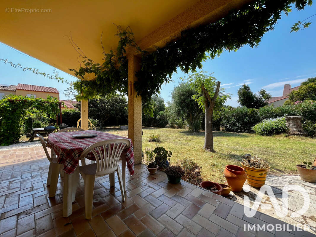 Maison 92 m² à Rivesaltes  - photo 3