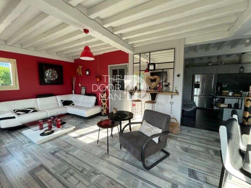 Maison 52000 - photo 5