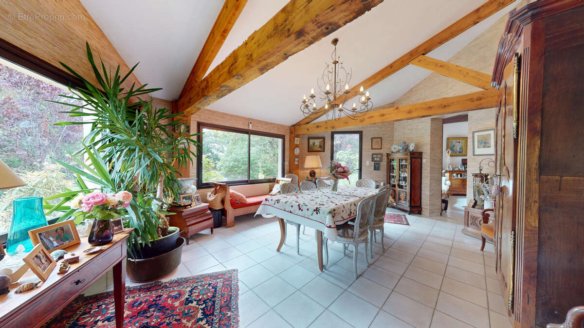 Maison à DRUDAS