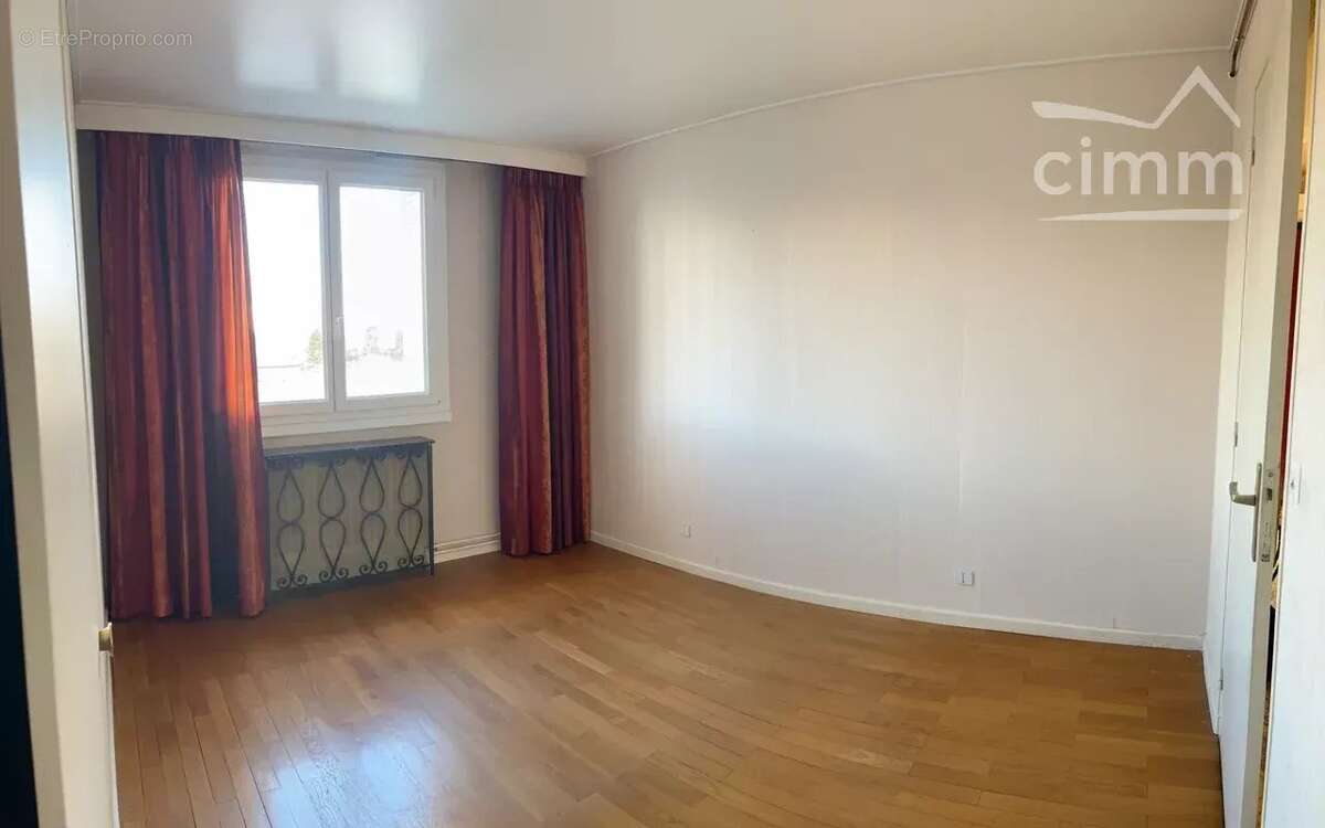 - t3 - 70 m² - proche montchat - - photo 8