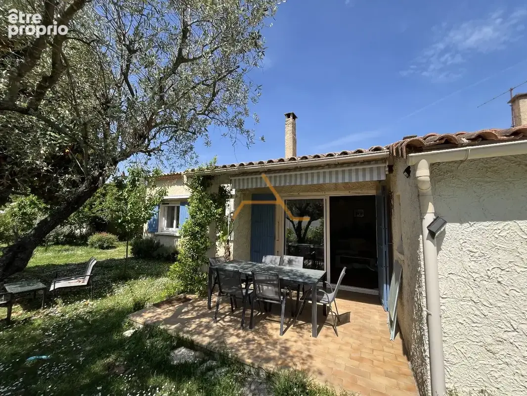 Photo Maison à Valreas au prix de 250 000€