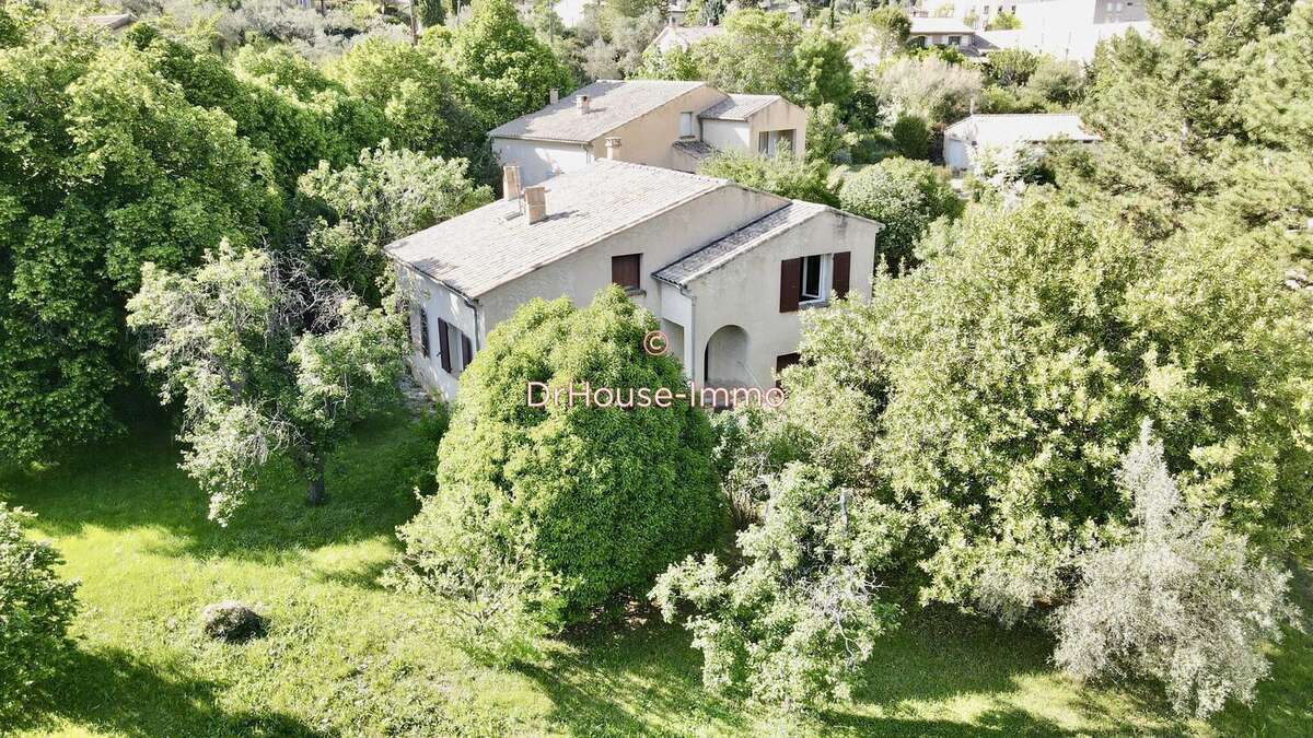 Maison à BUIS-LES-BARONNIES