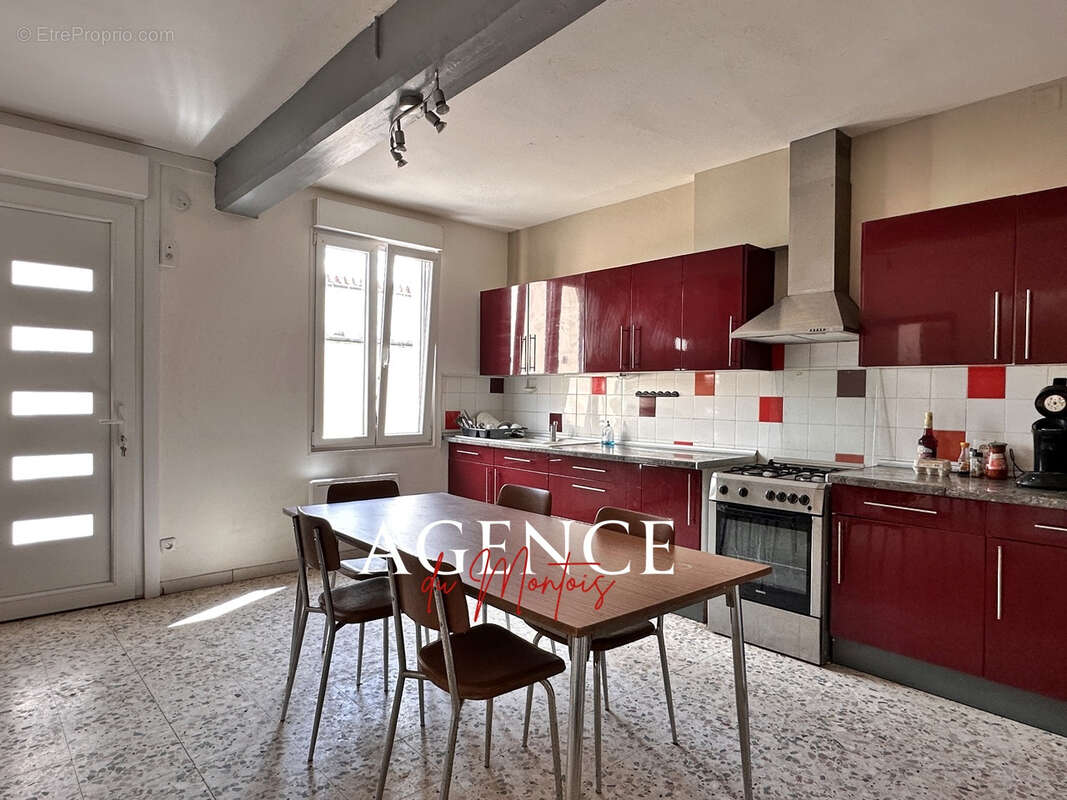 Maison à NOGENT-SUR-SEINE