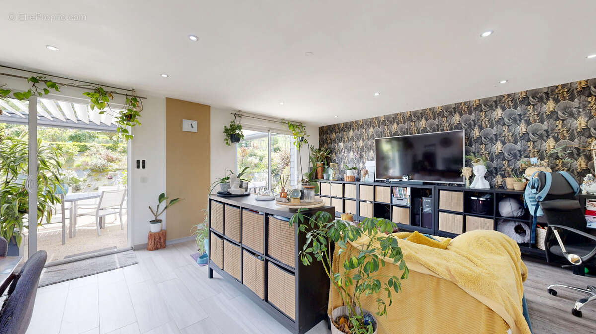 Maison à REFFUVEILLE