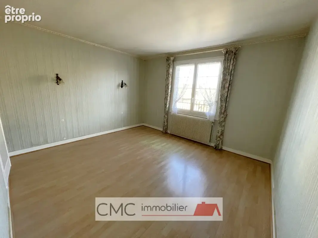 Maison familiale 159 m2 avec terrain de 1 300 m2 - photo 5