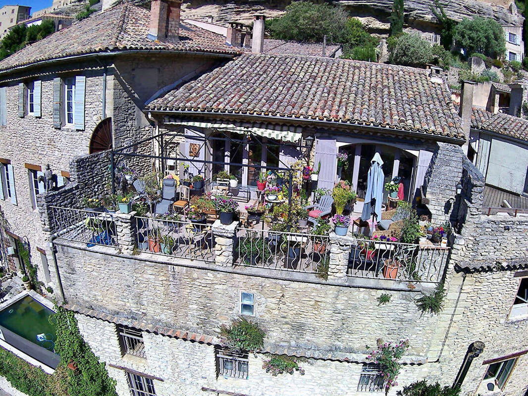 Maison à SAUMANE-DE-VAUCLUSE