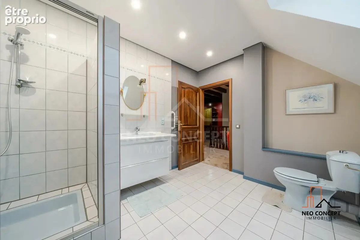 * SOUFFLENHEIM - Charmante Maison de 170 m² au sol, construite sur 9.36 ares de terrain ! * - photo 12