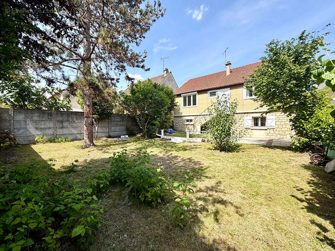 Maison à BEZONS
