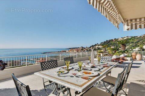 Appartement à MENTON