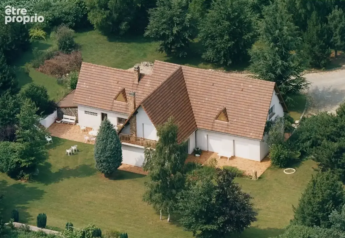 Herbeville (78) - Maison familiale avec terrain arboré - photo 15