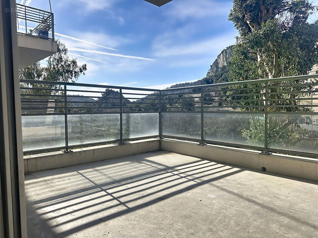 Appartement à SAINT-ANDRE-DE-LA-ROCHE
