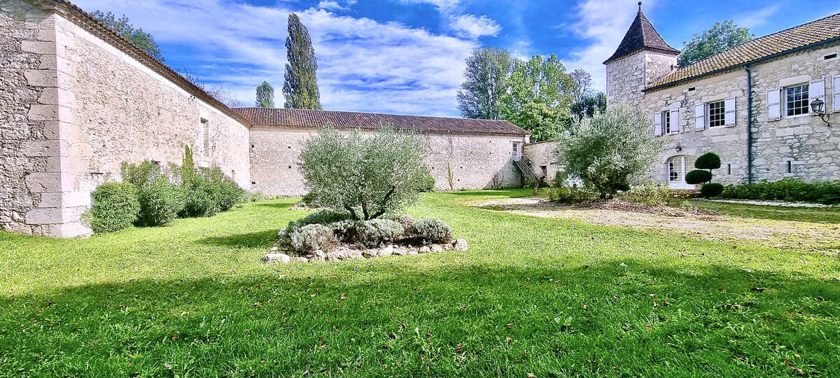 Maison à LAUZERTE