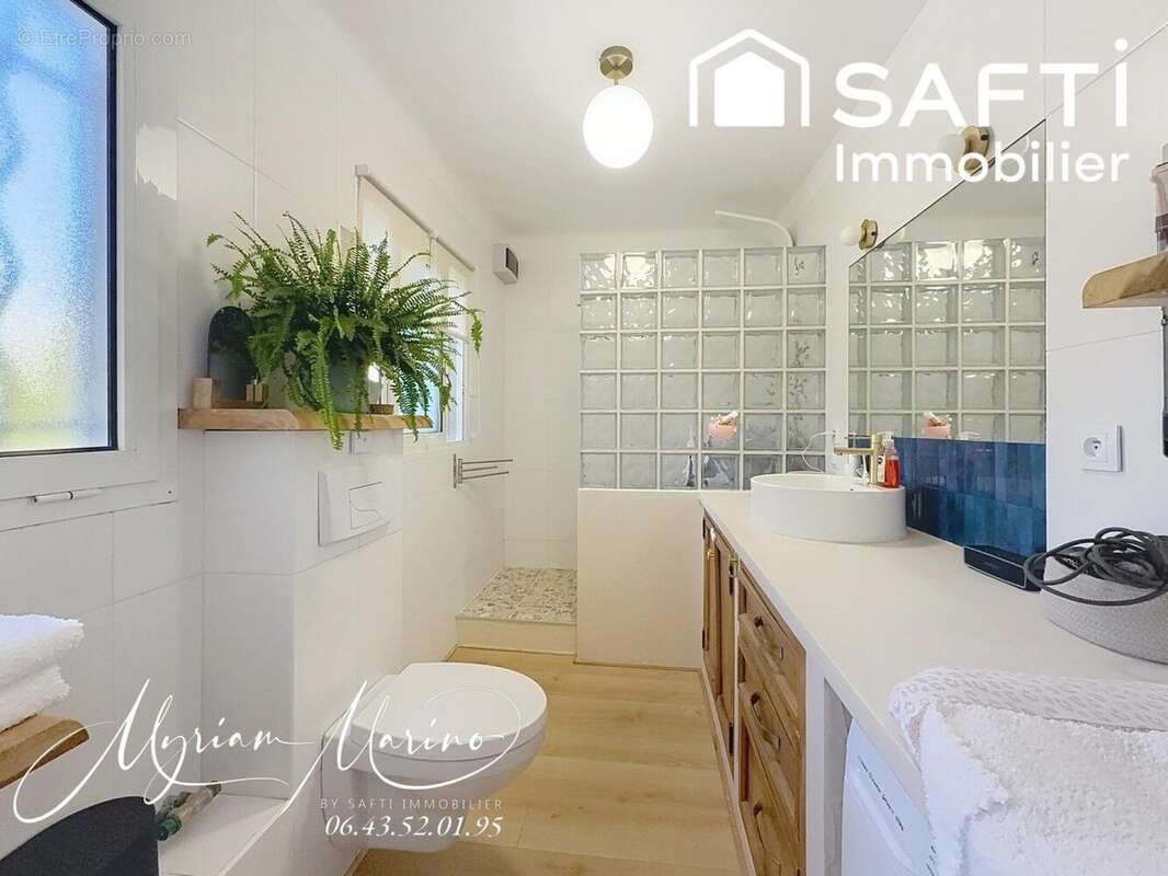 Photo 6 - Appartement à FREJUS