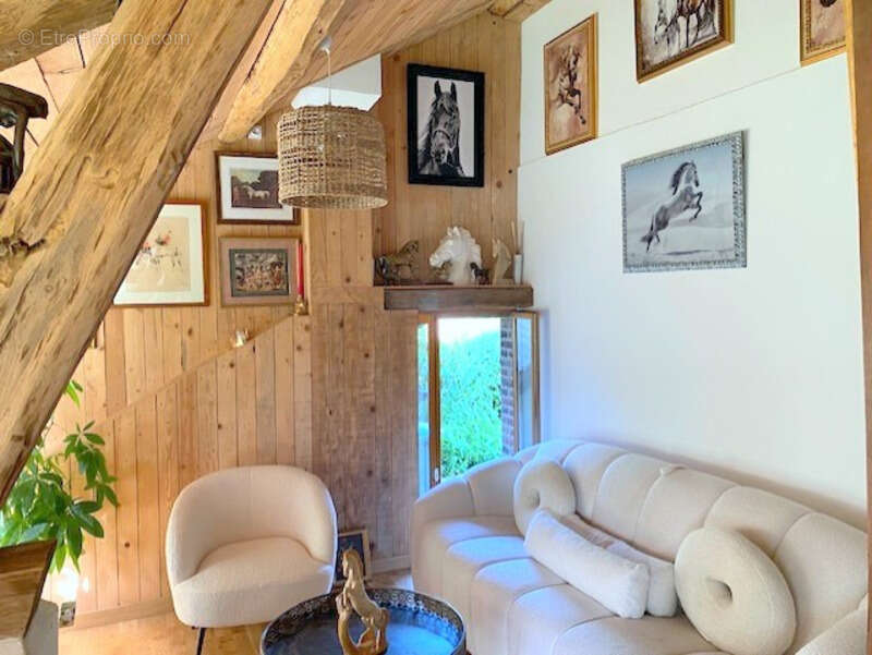 Maison à RIGNY-LE-FERRON