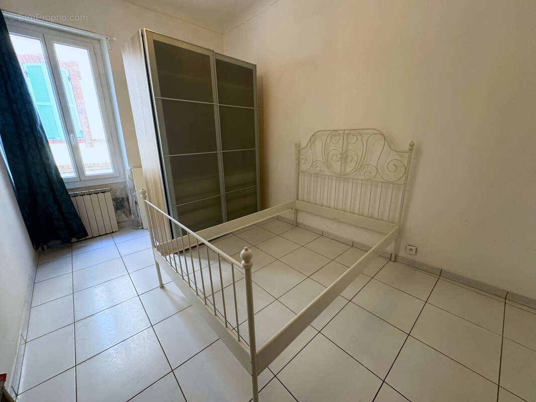Appartement à MARSEILLE-16E