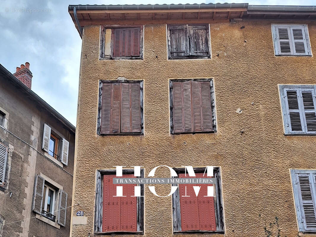 Appartement à THIERS