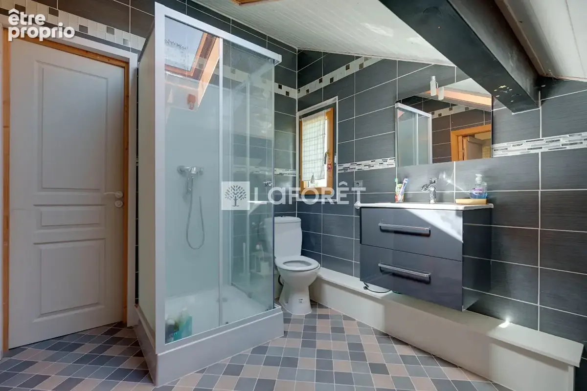 Maison 5 pièces 154m² à Lugrin avec piscine - photo 16
