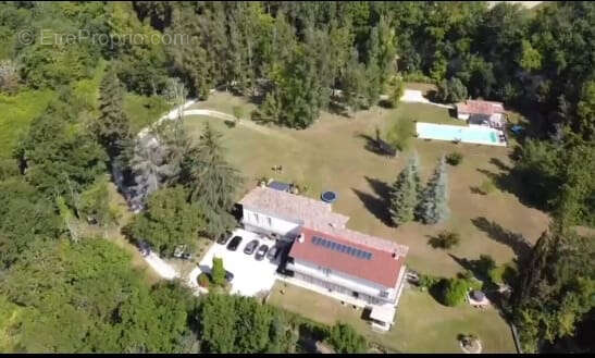 Maison à VIANNE